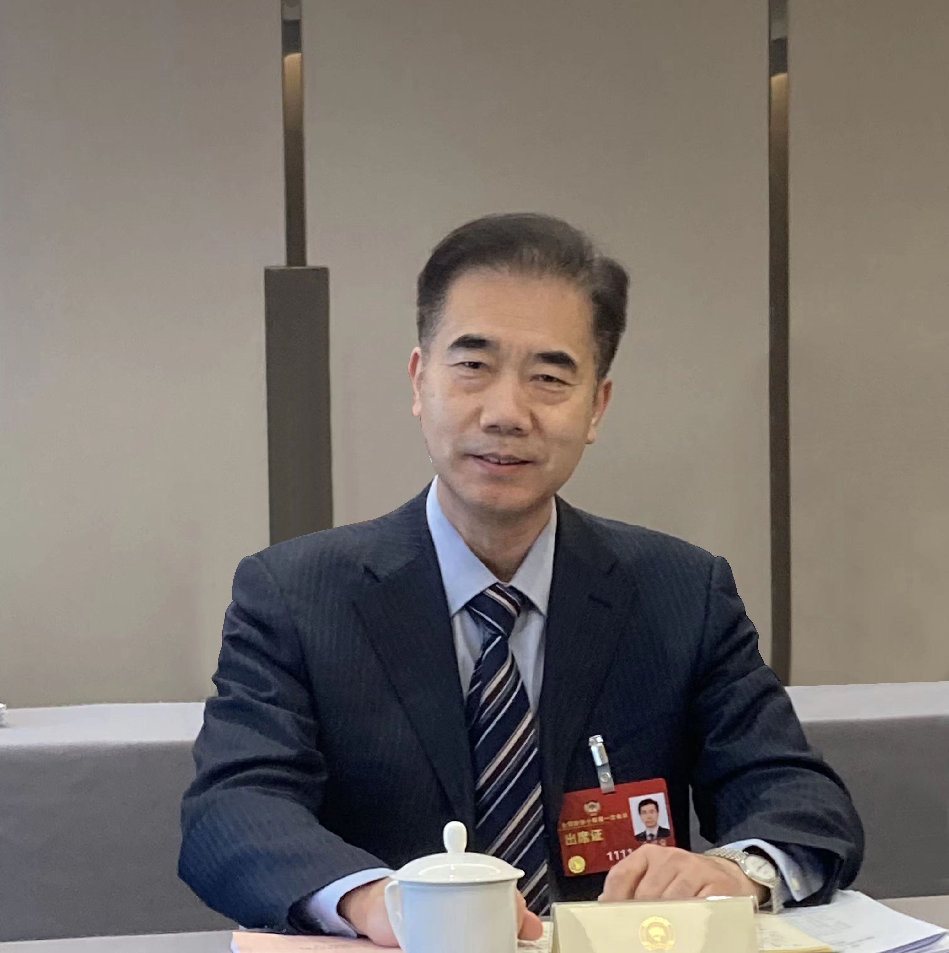 余兴安.jpg